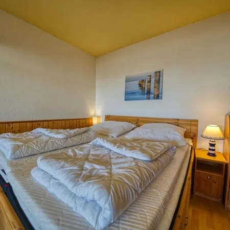 - Haus M, App 0m0702
